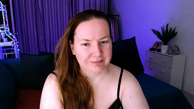 GoddessLara online show from 12.25.24