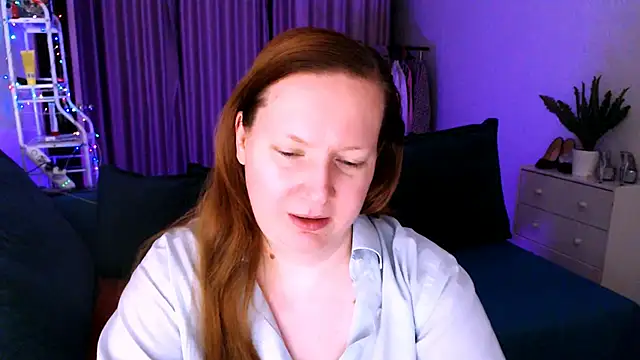 GoddessLara online show from 12.29.24