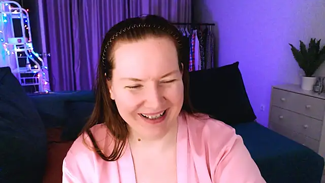 GoddessLara online show from 02.19.25