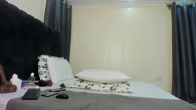 Naughty Linda online show from 02.16.25