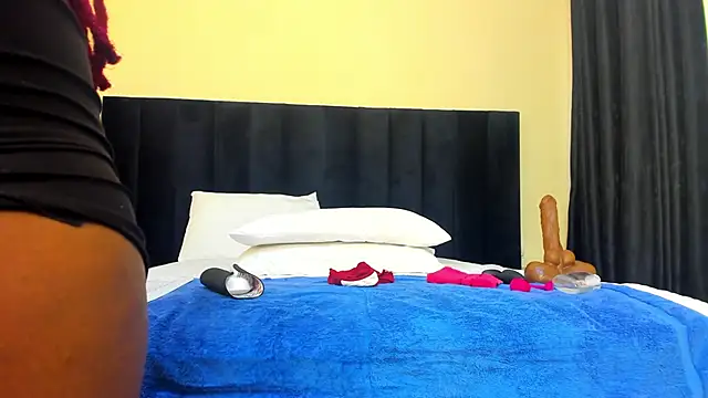 Naughty Linda online show from 03.16.25