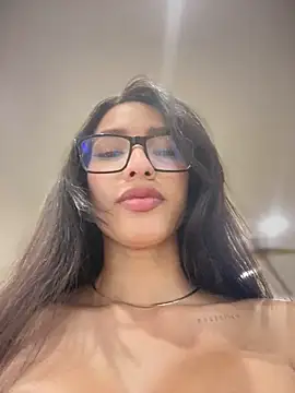 DulceLenns online show from 03.05.26