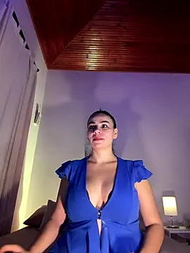 Snapshot of MeganDupont chatting on 12.03.24 MeganDupont online show from 12.03.24