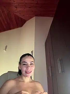 Snapshot of MeganDupont chatting on 03.02.25 MeganDupont online show from 03.02.25