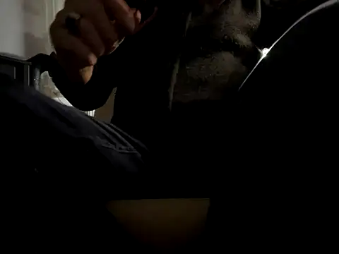 Snapshot of translove chatting on 11.08.25 translove online show from 11.08.25