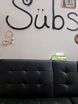 Snapshot of ScarletCallings420 chatting on 10.24.25 ScarletCallings420 online show from 10.24.25