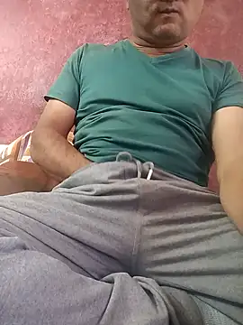 Snapshot of hornydick4you chatting on 12.09.24 hornydick4you online show from 12.09.24