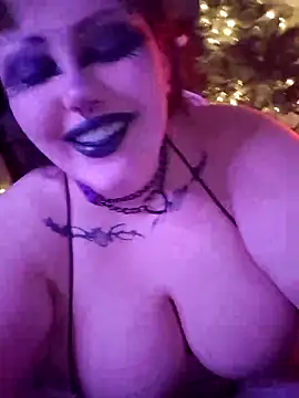 Snapshot of Cutegothcrybabyx chatting on 03.18.25 Cutegothcrybabyx online show from 03.18.25