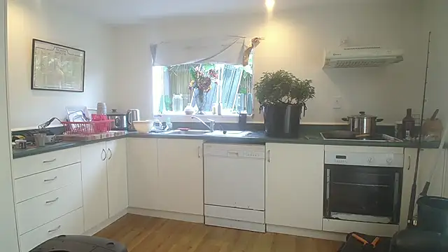 Snapshot of Mattsroom chatting on 11.09.25 Mattsroom online show from 11.09.25