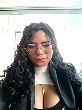 Simone Miller online show from 01.13.25
