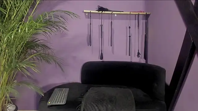 kathe hot online show from 04.13.26