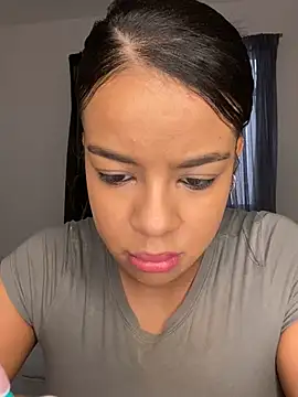 trianawhite online show from 12.19.24