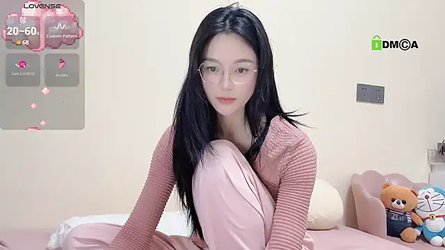 Snapshot of tiramesusu chatting on 02.15.25 tiramesusu online show from 02.15.25