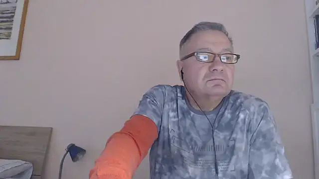 YOU6me online show from 10.16.25