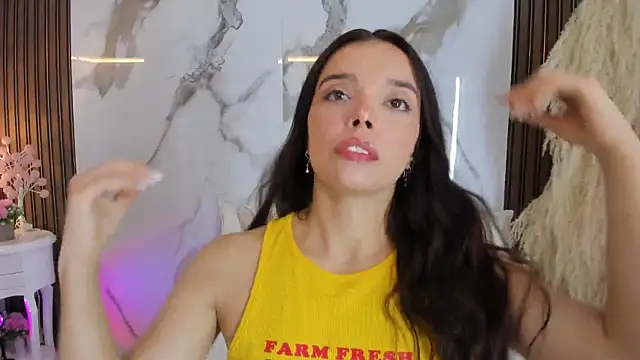 hannahill69 online show from 09.19.25