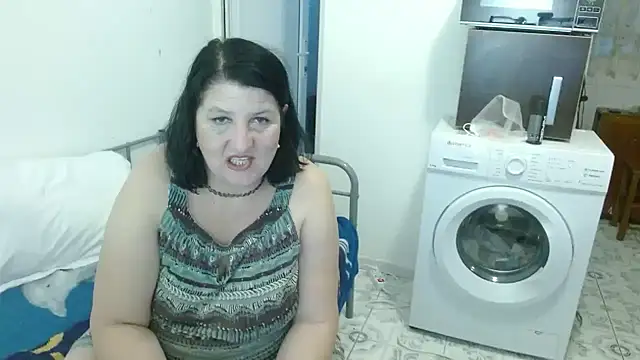 RidemerafSuzana online show from 01.31.25