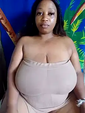 Snapshot of winterqueenx chatting on 01.17.25 winterqueenx online show from 01.17.25