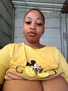 Snapshot of winterqueenx chatting on 02.06.25 winterqueenx online show from 02.06.25