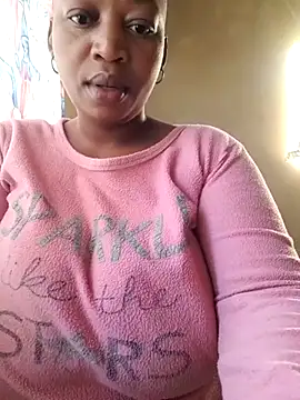 Snapshot of winterqueenx chatting on 03.20.25 winterqueenx online show from 03.20.25