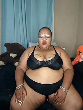 Snapshot of XSEXYBBW69 chatting on 10.29.25 XSEXYBBW69 online show from 10.29.25