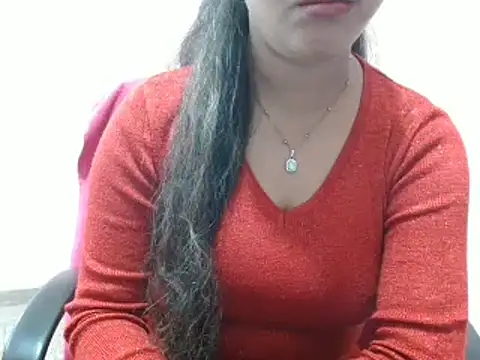 Snapshot of LovingPihu chatting on 03.08.25 LovingPihu online show from 03.08.25