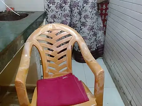 Snapshot of LovingPihu chatting on 10.12.25 LovingPihu online show from 10.12.25