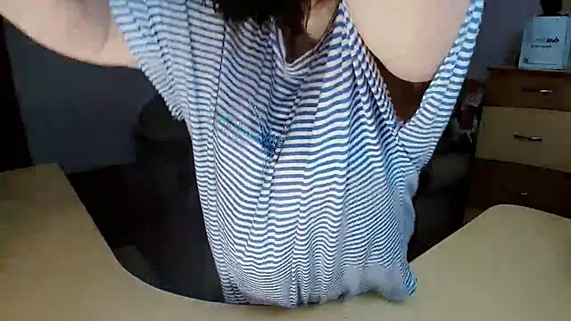 Lucretia Goldi  online show from 02.18.26