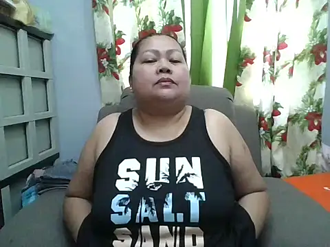 hornyKENDAH online show from 04.21.26