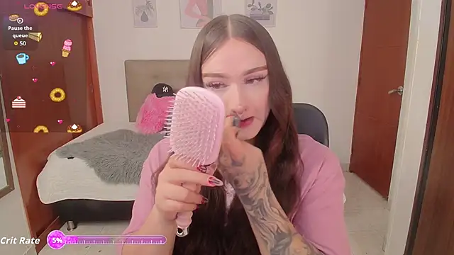 Miley Baker online show from 11.07.25