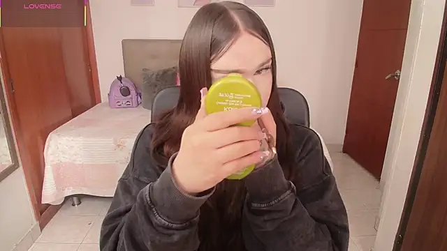 Miley Baker online show from 02.10.26