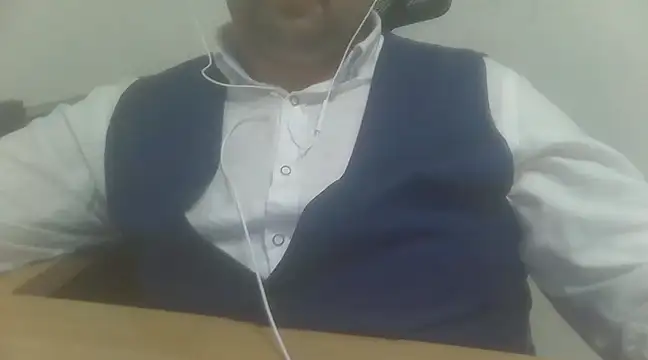 Snapshot of baygizemliadam chatting on 01.02.25 baygizemliadam online show from 01.02.25