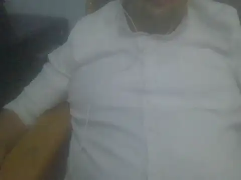 Snapshot of baygizemliadam chatting on 10.08.25 baygizemliadam online show from 10.08.25
