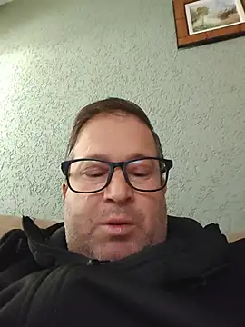 Snapshot of tavio1 chatting on 06.23.26 tavio1 online show from 06.23.26