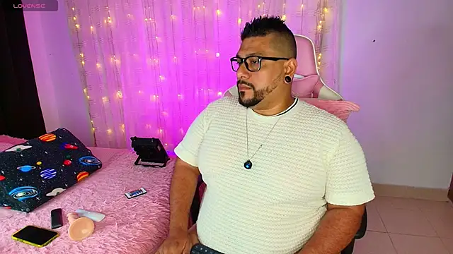 Snapshot of jacoob_woods chatting on 03.04.25 jacoob woods online show from 03.04.25