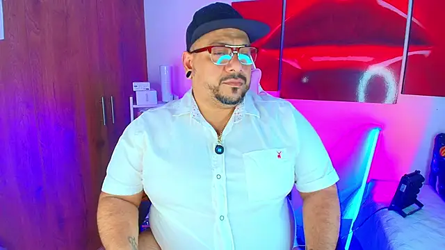 Snapshot of jacoob_woods chatting on 09.18.25 jacoob woods online show from 09.18.25