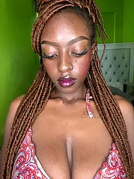 Snapshot of sweet_jade123 chatting on 10.22.25 sweet jade123 online show from 10.22.25