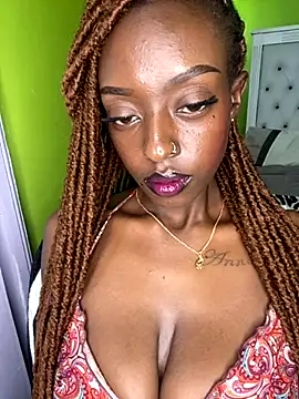 Snapshot of sweet_jade123 chatting on 10.25.25 sweet jade123 online show from 10.25.25