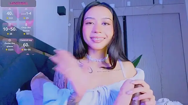 Mia Tin online show from 02.04.26