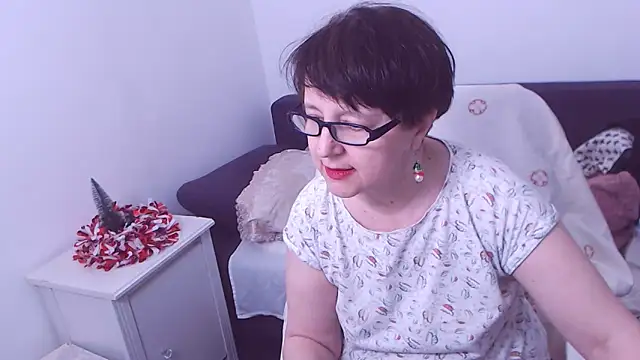 Snapshot of ChristaRose chatting on 12.22.24 ChristaRose online show from 12.22.24