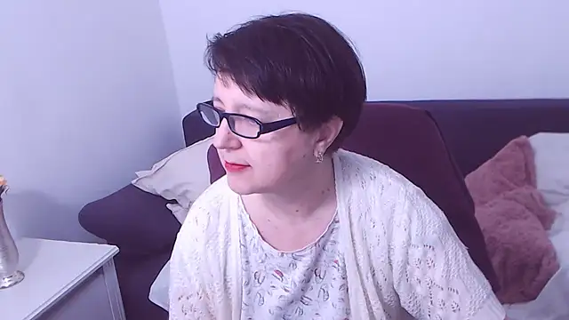 Snapshot of ChristaRose chatting on 02.24.25 ChristaRose online show from 02.24.25