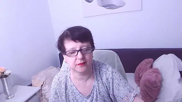 ChristaRose online show from 11.21.25