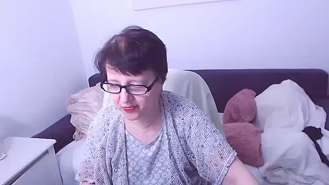 ChristaRose online show from 11.22.25