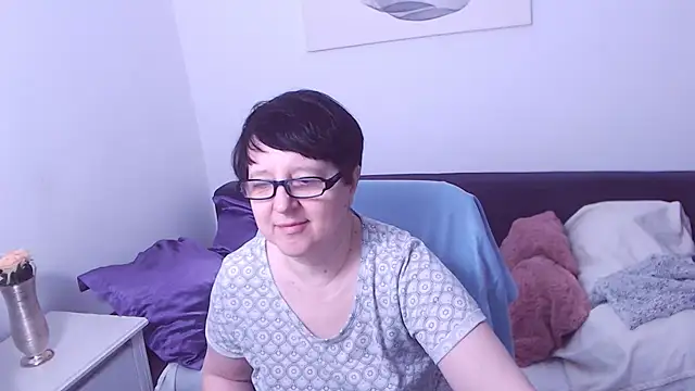 ChristaRose online show from 01.18.26