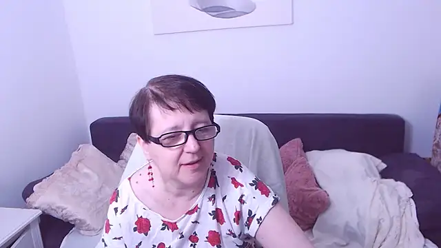 Snapshot of ChristaRose chatting on 05.03.26 ChristaRose online show from 05.03.26