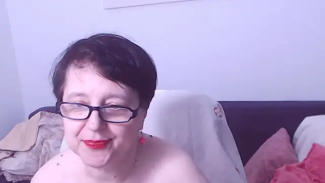 Snapshot of ChristaRose chatting on 06.11.26 ChristaRose online show from 06.11.26