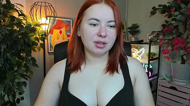 LAYLAxSTAR online show from 10.07.25