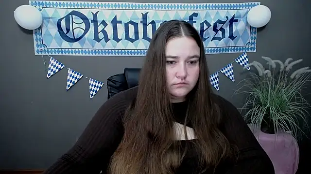 Snapshot of XX_Daniella_XX chatting on 09.30.25 XX Daniella XX online show from 09.30.25