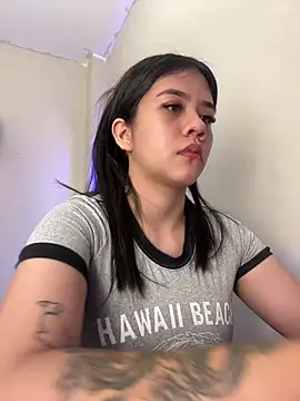 Snapshot of Alhanna_ chatting on 03.12.25 Alhanna online show from 03.12.25