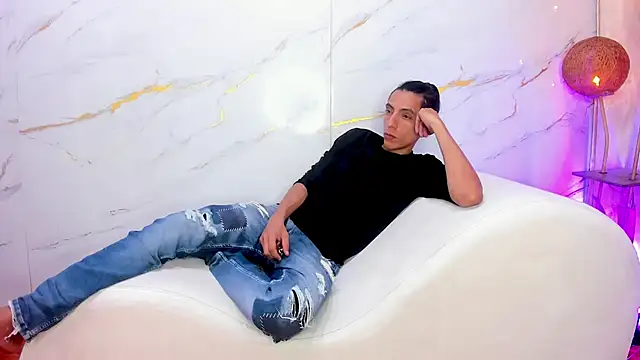 SecretsParty online show from 03.08.26