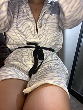 DulceMya6 online show from 01.31.25